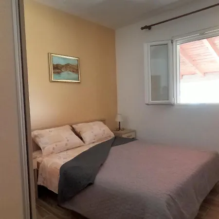 Seaside Apartments Sunny Prizba * Blato